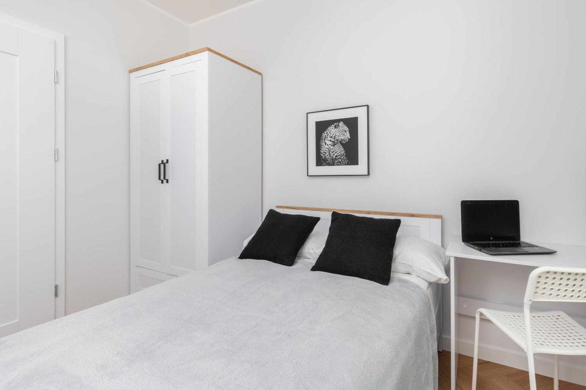 Nowa Letnica Comfortable With Balcony & Parking By Renters Apartment Danzig