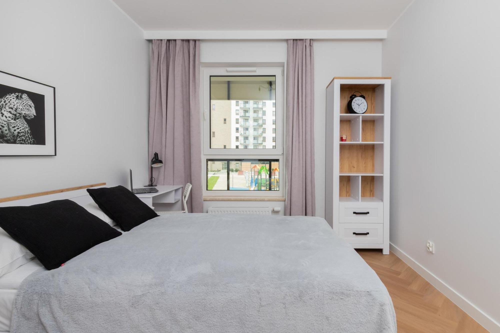 Nowa Letnica Comfortable With Balcony & Parking By Renters Apartment Danzig