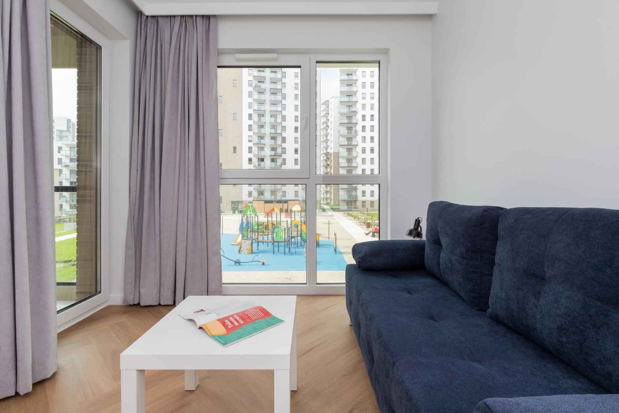 Nowa Letnica Comfortable With Balcony & Parking By Renters Apartment