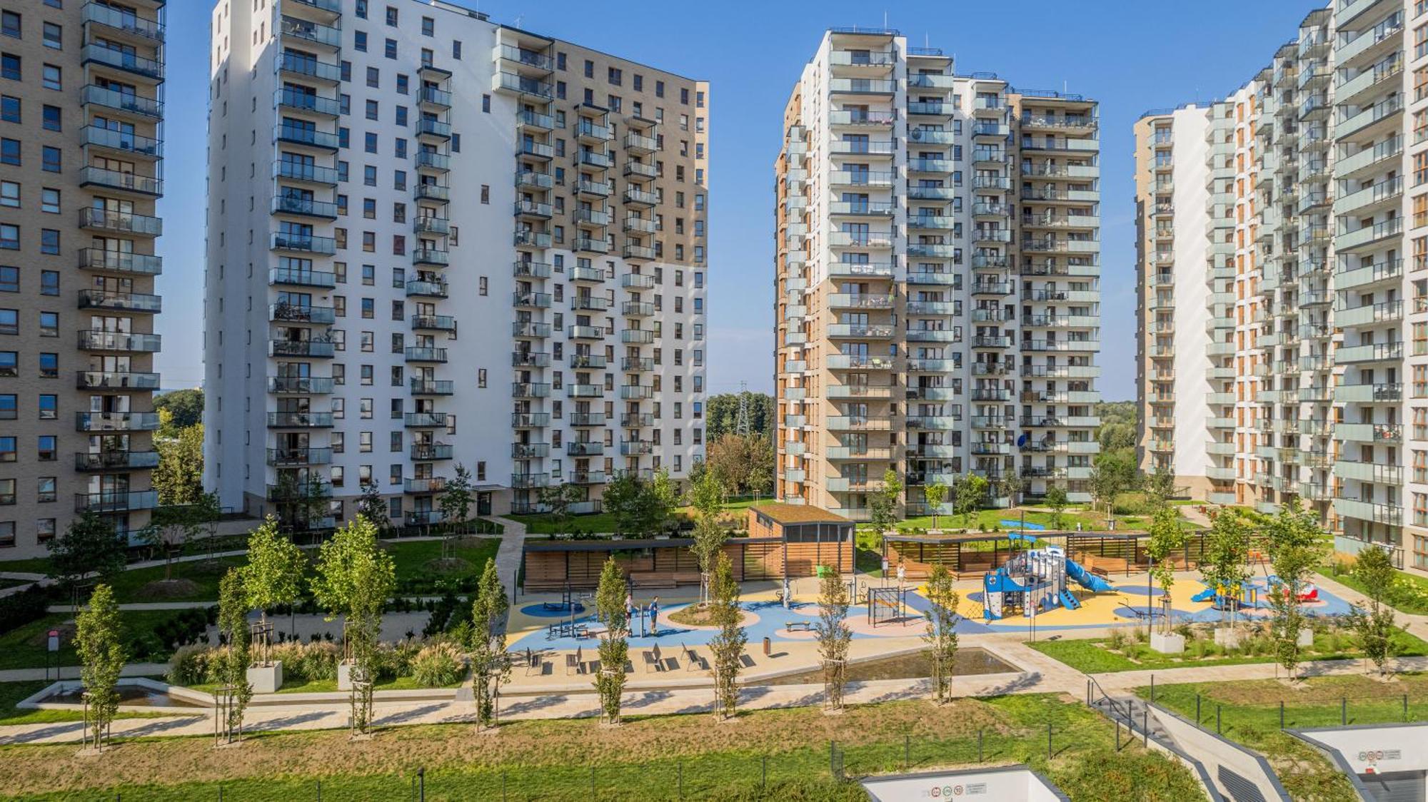 Nowa Letnica Comfortable With Balcony & Parking By Renters